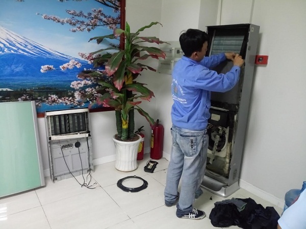 Sửa điều hòa tủ đứng ( điều hòa cây ) tại Hà Nội