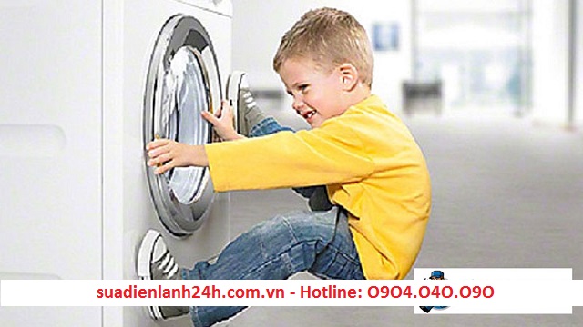 Nguyên nhân máy giặt không mở được cửa